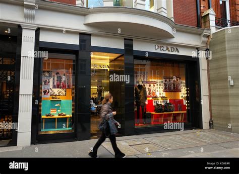 sloane street Prada